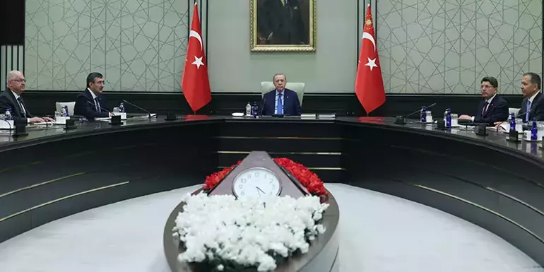 GK TOPLANTISI SONA ERDİ: 6 MADDELİK BİLDİRİDE “TERÖRSÜZ TÜRKİYE” VURGUSU