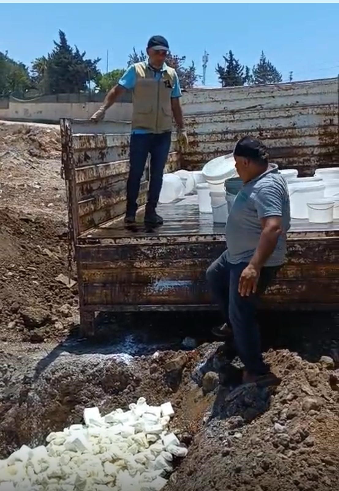 MİDE BULANDIRAN ŞARTLARDA ÜRETİLEN YARIM TON SÜT VE SÜT ÜRÜNÜ İMHA EDİLDİ