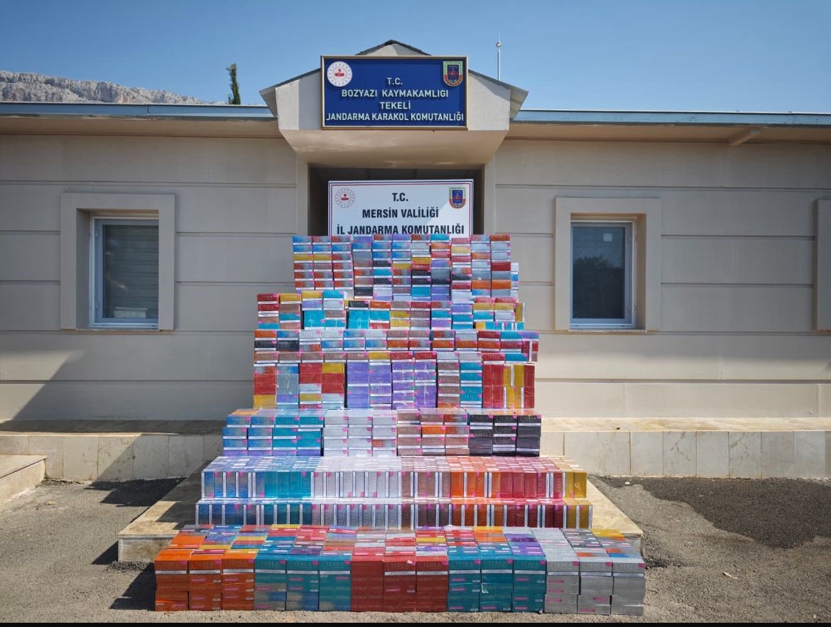 PİYASA DEĞERİ 7,5 MİLYON TL: 700 BİN ADET ELEKTRONİK TÜTÜN ELE GEÇİRİLDİ