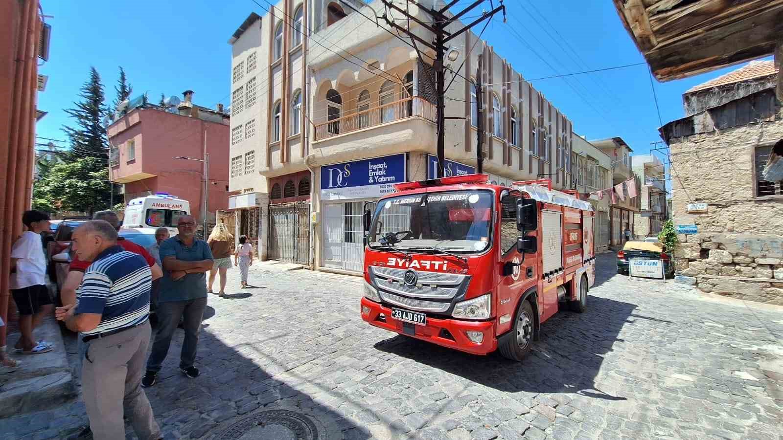 YALNIZ YAŞAYAN ŞAHIS ÖLÜ BULUNDU