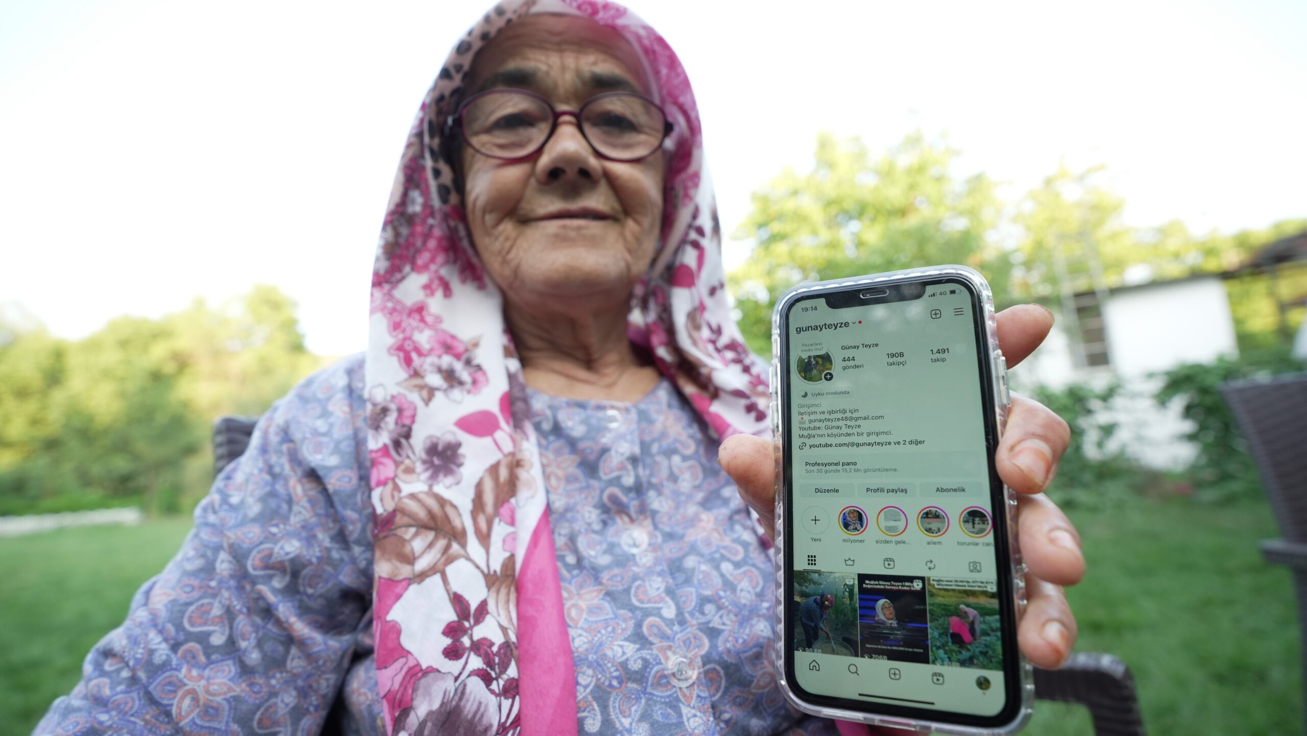 74 YAŞINDAN SONRA FENOMEN OLDU