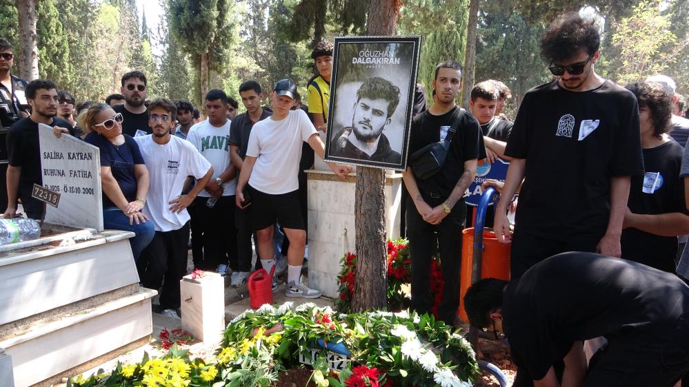 ‘JROKEZ’ LAKAPLI YAYINCI OĞUZHAN DALGAKIRAN TOPRAĞA VERİLDİ