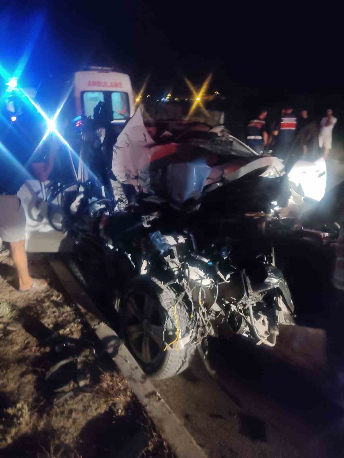 MERSİN’DE İKİ AYRI KAZA: 1 ÖLÜ, 4 YARALI