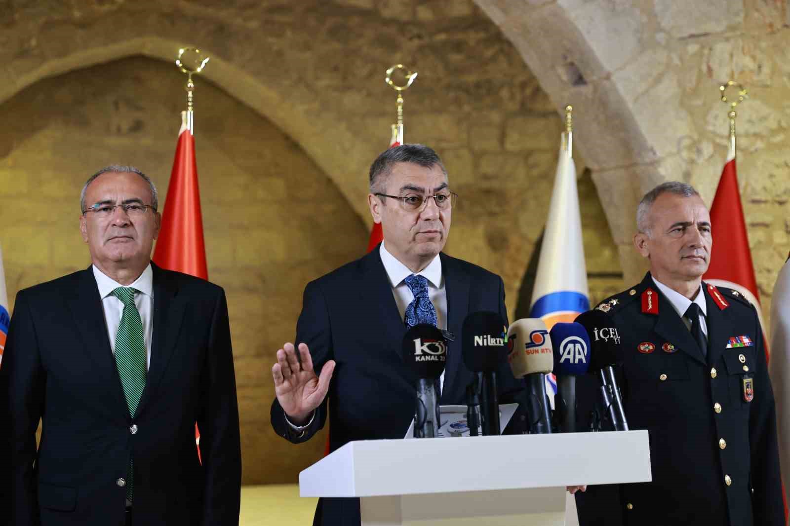 VALİ TOROS: “SUÇ VE SUÇLUYLA MÜCADELEMİZ KARARLILIKLA SÜRÜYOR”