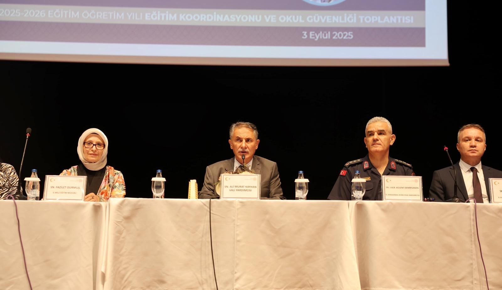 MERSİN’DE EĞİTİM KOORDİNASYONU VE OKUL GÜVENLİĞİ TOPLANTISI YAPILDI