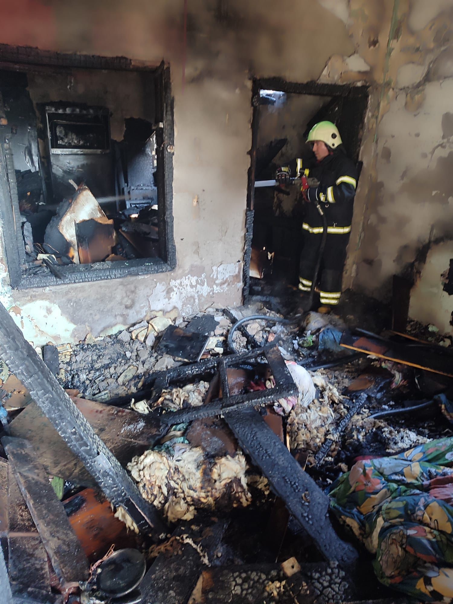 KAHRAMANMARAŞ’TA EV YANGINI