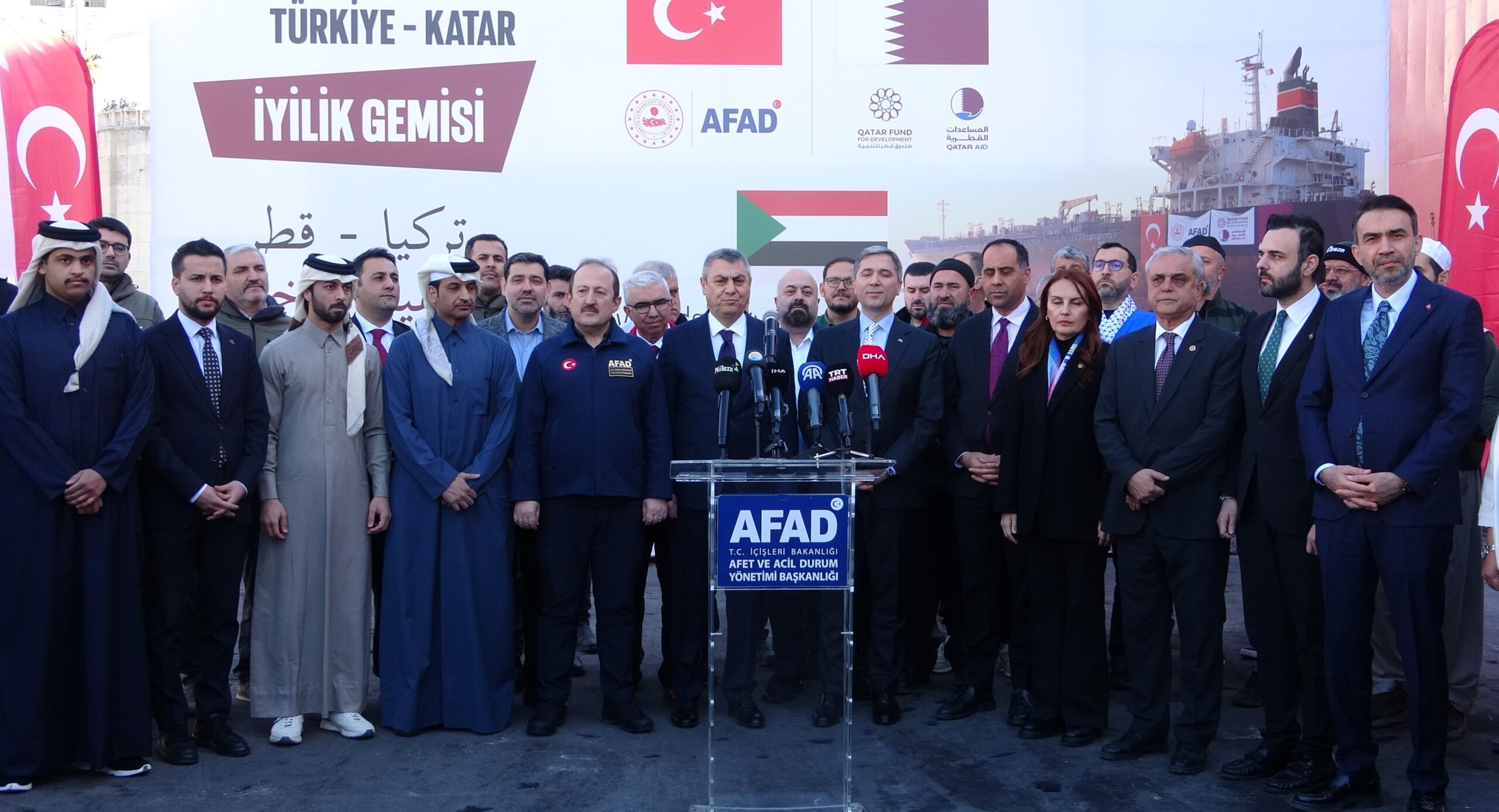 MERSİN’DEN SUDAN’A 6. İYİLİK GEMİSİ UĞURLANDI 