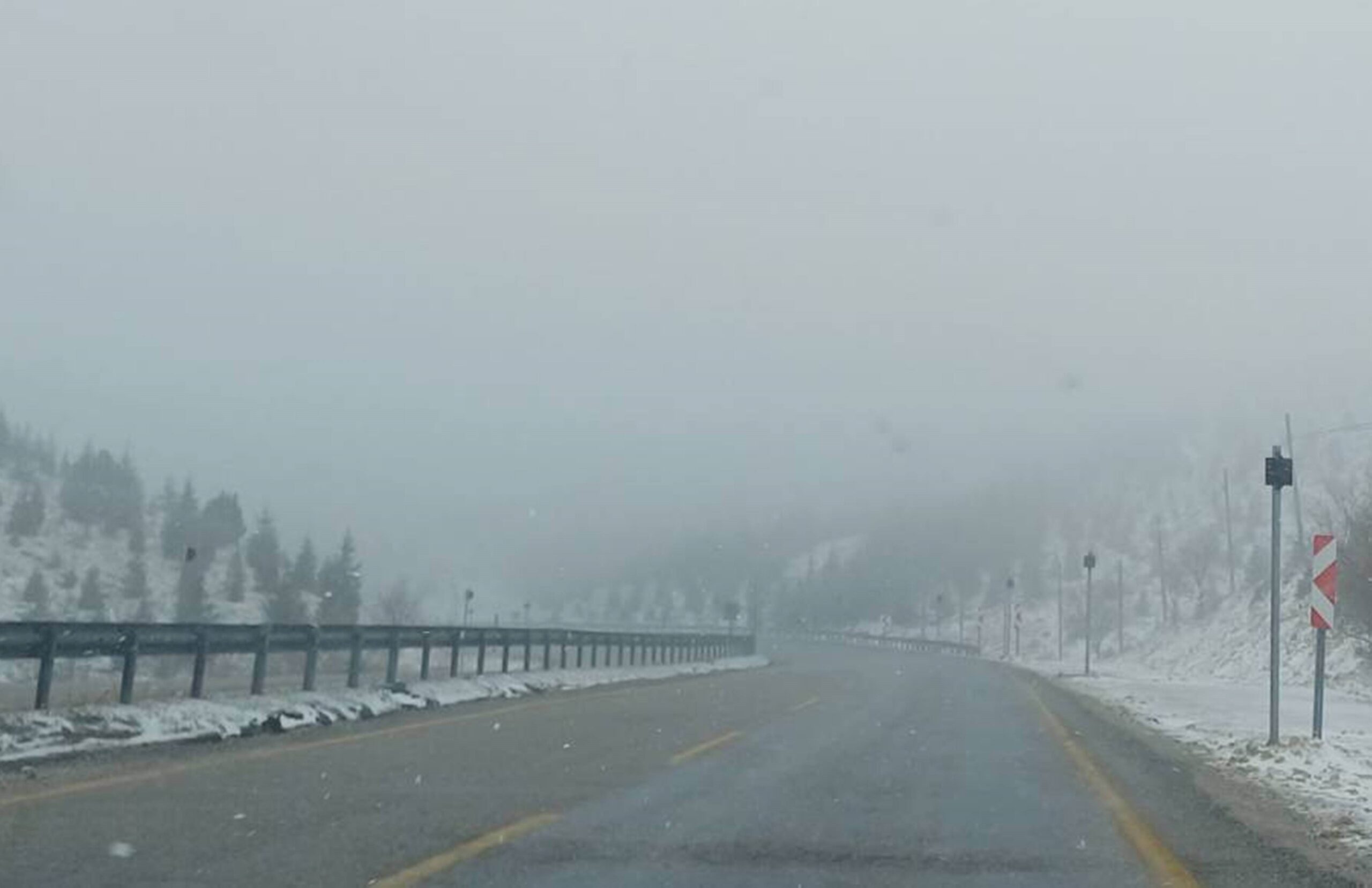 AÇILAN SERTAVUL GEÇİDİ’NDE ULAŞIM KONTROLLÜ SAĞLANIYOR