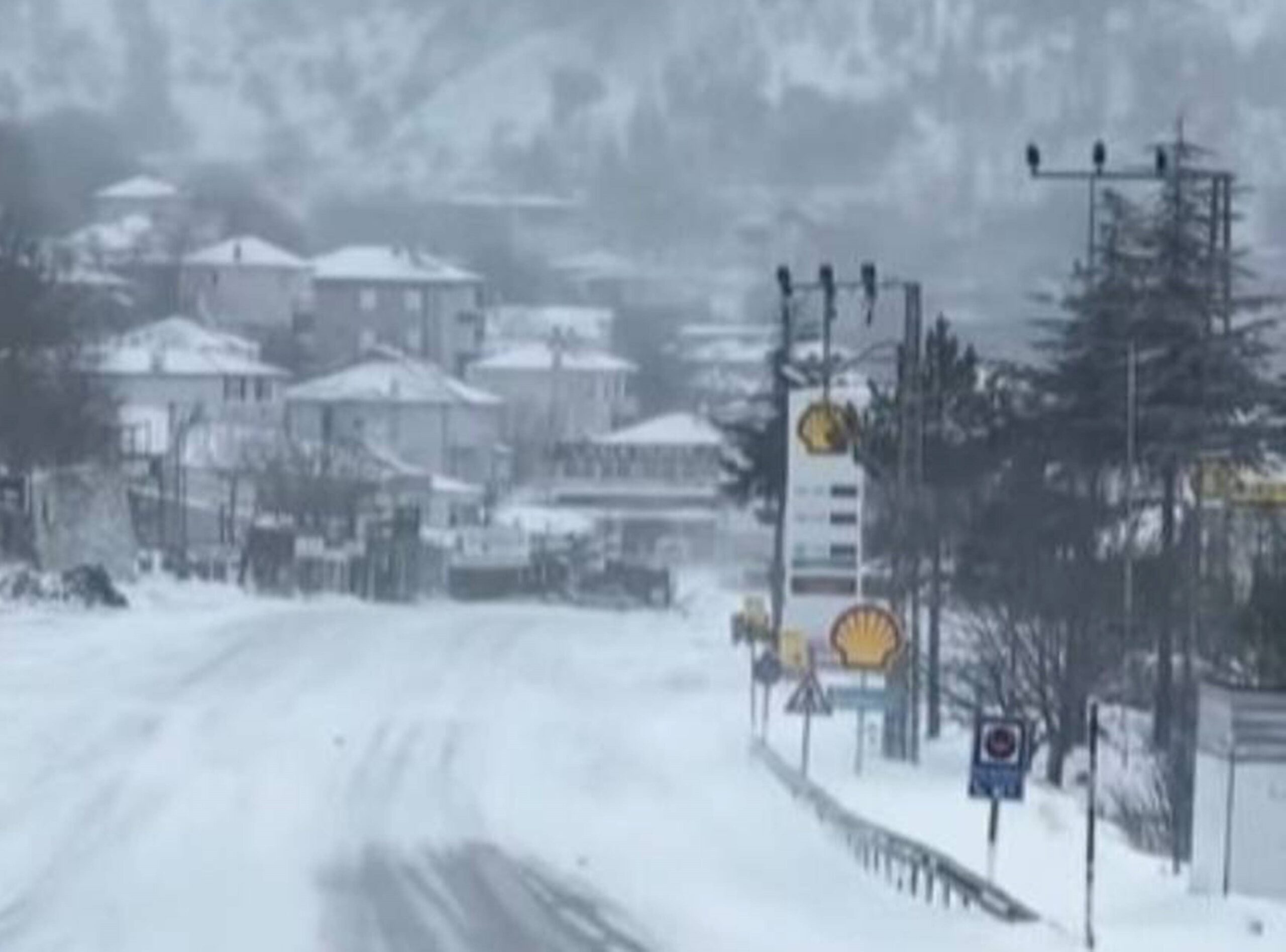 SERTAVUL GEÇİDİ’NDE ULAŞIM KONTROLLÜ SAĞLANIYOR