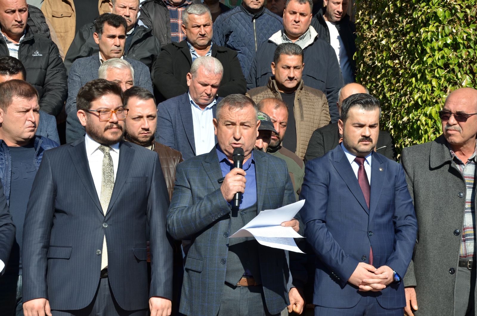 ANAMUR BELEDİYE MECLİSİ’NDE KIRSAL MAHALLE KARARINA TEPKİ