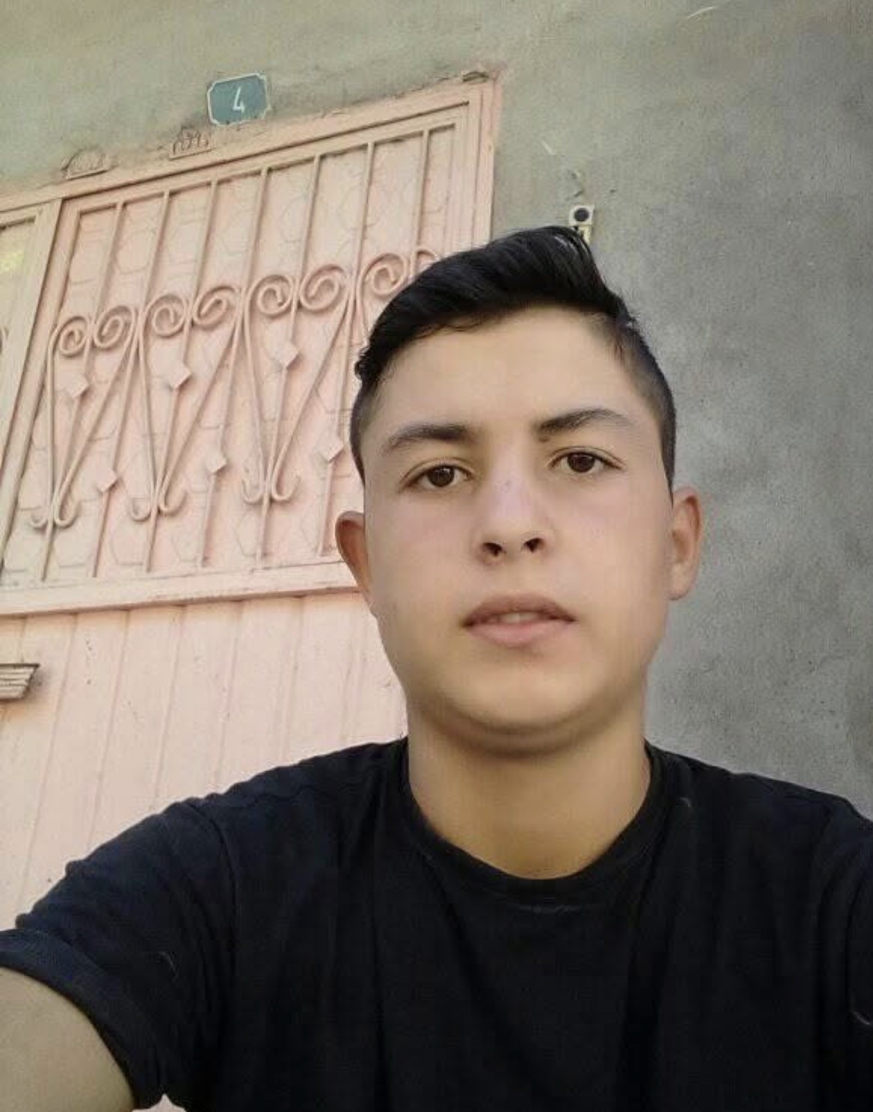 ELEKTRİK AKIMINA KAPILAN GENÇ HAYATINI KAYBETTİ