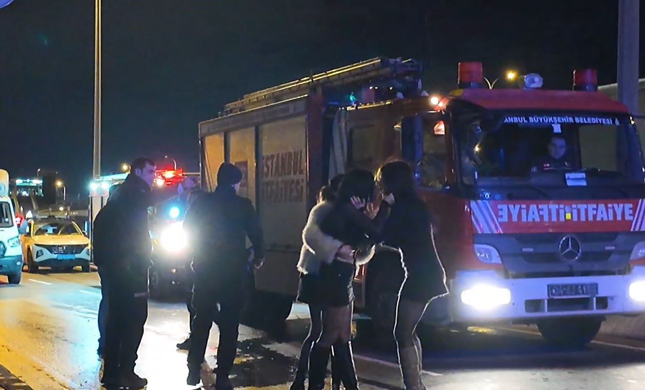 AVCILAR’DA KAZA YERİNİ KARIŞTIRAN KADINLAR KAMERADA