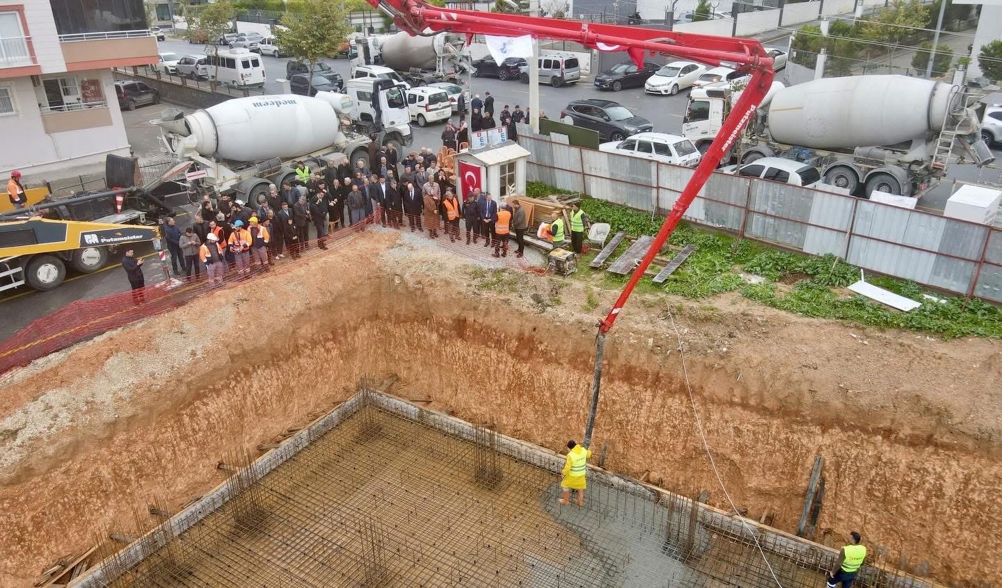 TARSUS’TA CAMİ TEMELİ ATILDI