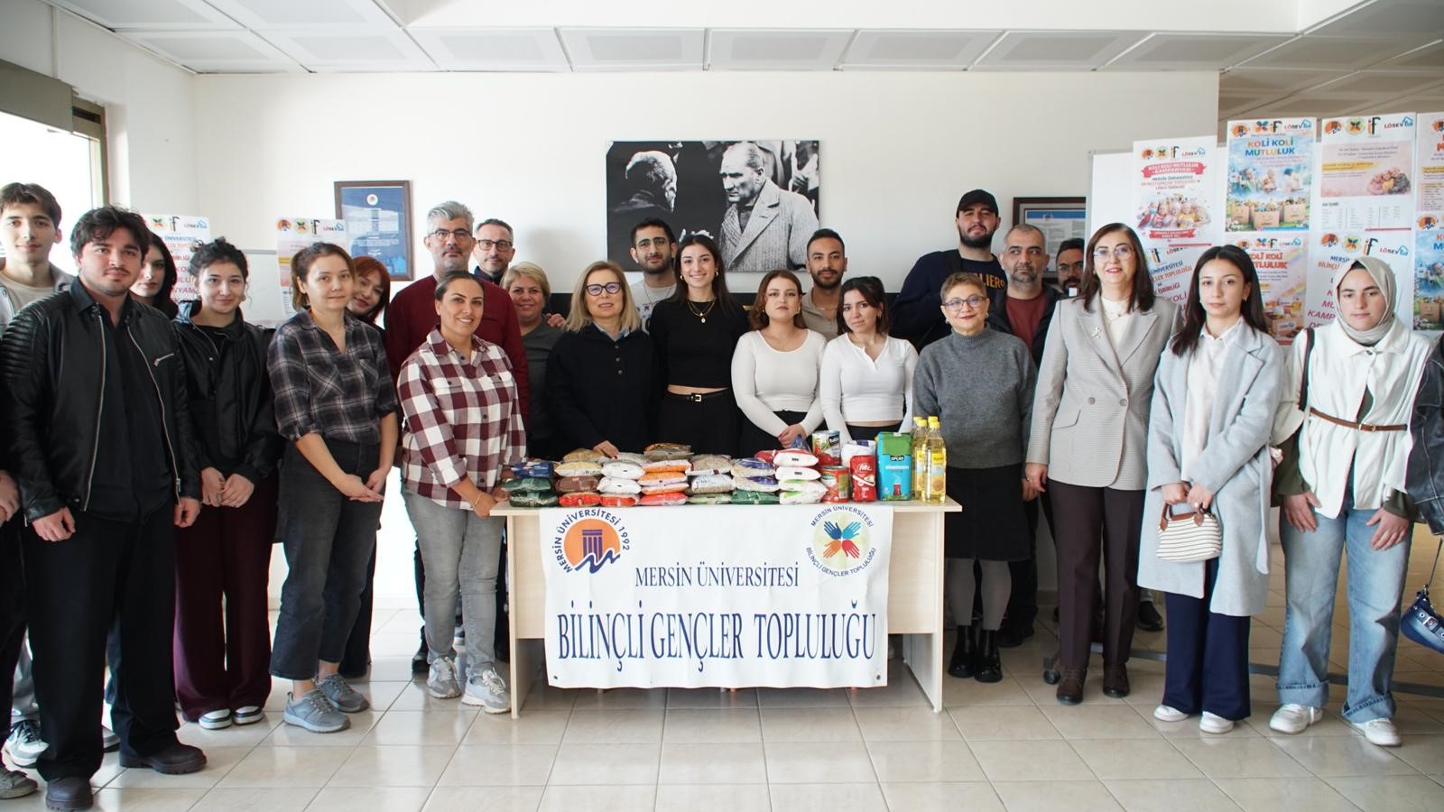 BİLİNÇLİ GENÇLER TOPLULUĞUNDAN LÖSEMİLİ ÖĞRENCİLERE RAMAZAN DESTEĞİ