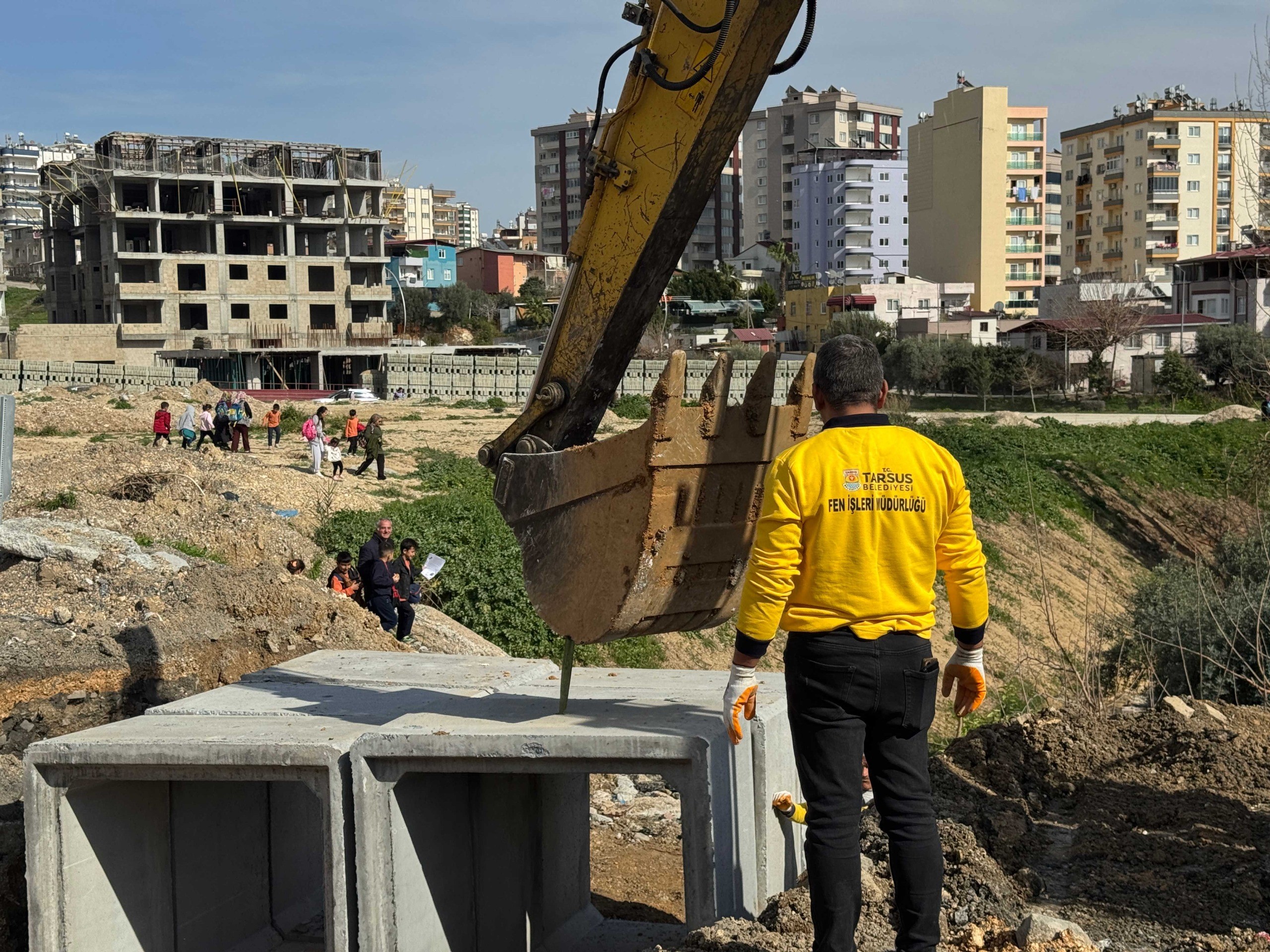 TARSUS BELEDİYESİNDEN SEL RİSKİNE KARŞI KALICI ALTYAPI HAMLESİ