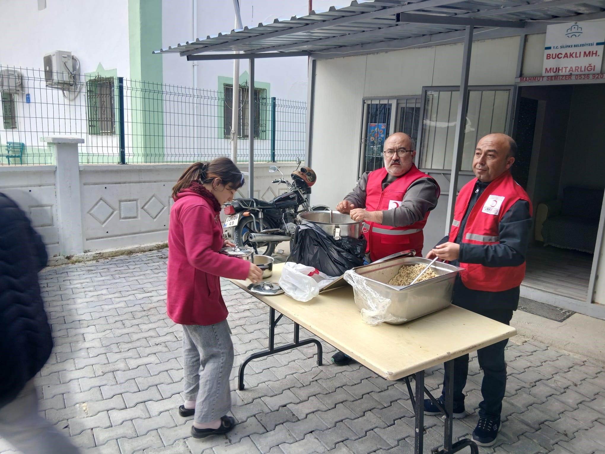 TÜRK KIZILAY SİLİFKE ŞUBESİ’NDEN RAMAZAN’DA BÜYÜK DAYANIŞMA