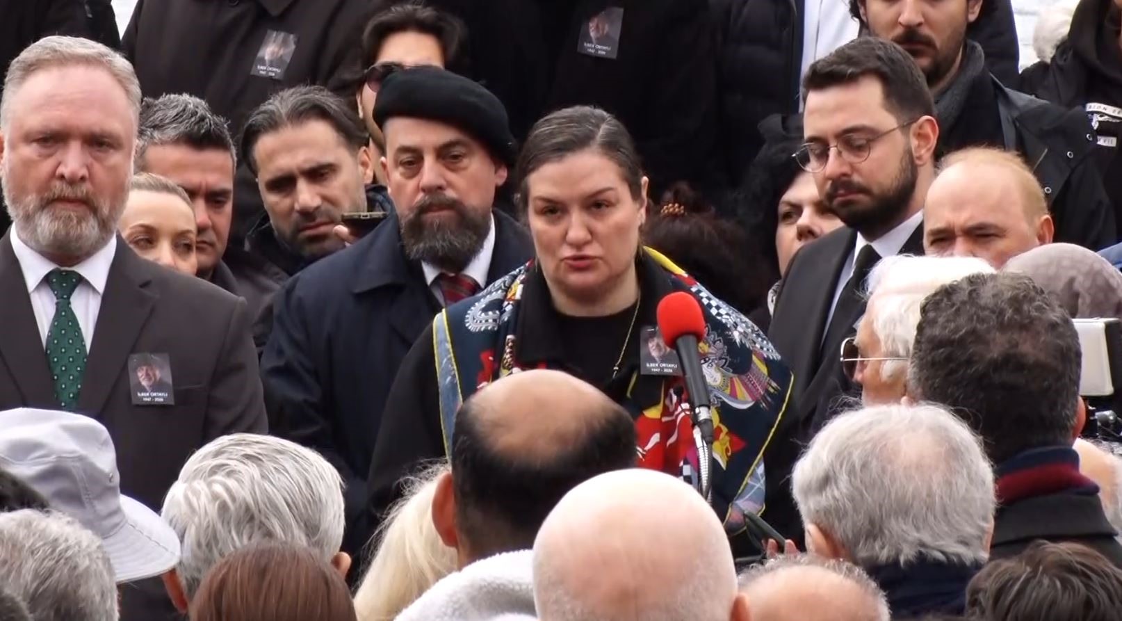 TUNA ORTAYLI’DAN BABASI İLBER ORTAYLI’YA HÜZÜN DOLU VEDA