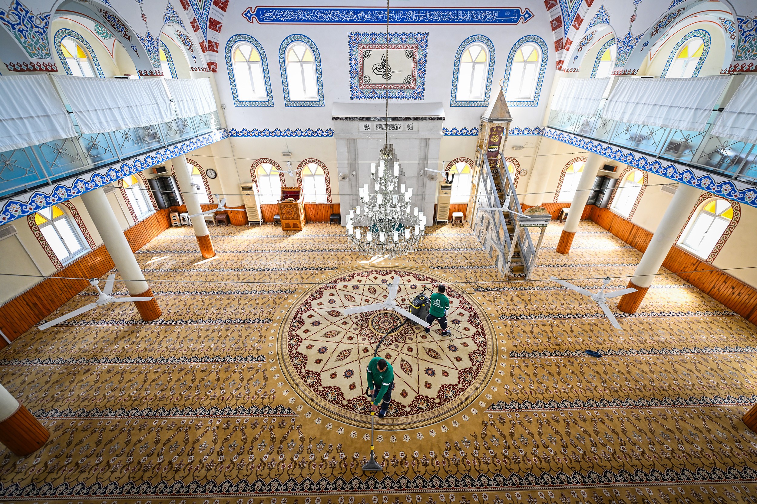 MERSİN’DE BAYRAM HAZIRLIKLARI TAMAMLANDI