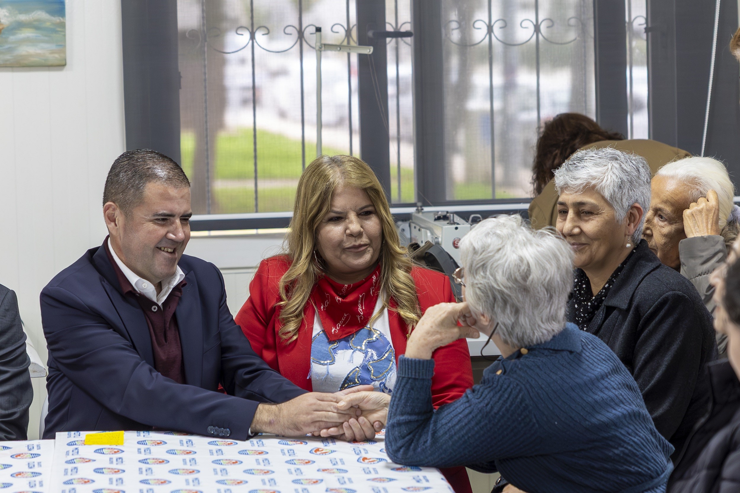 MEZİTLİ’DE KADIN EMEĞİ ATÖLYELERDE HAYAT BULUYOR
