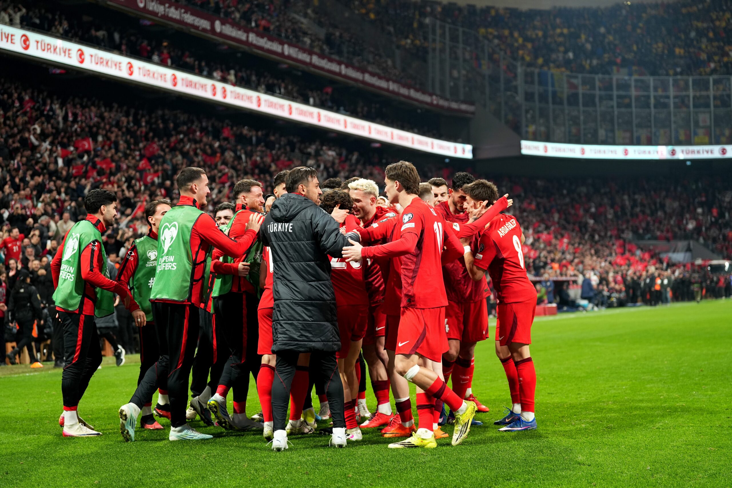 A MİLLİ FUTBOL TAKIMI, DÜNYA KUPASI PLAY-OFF FİNALİNE YÜKSELDİ