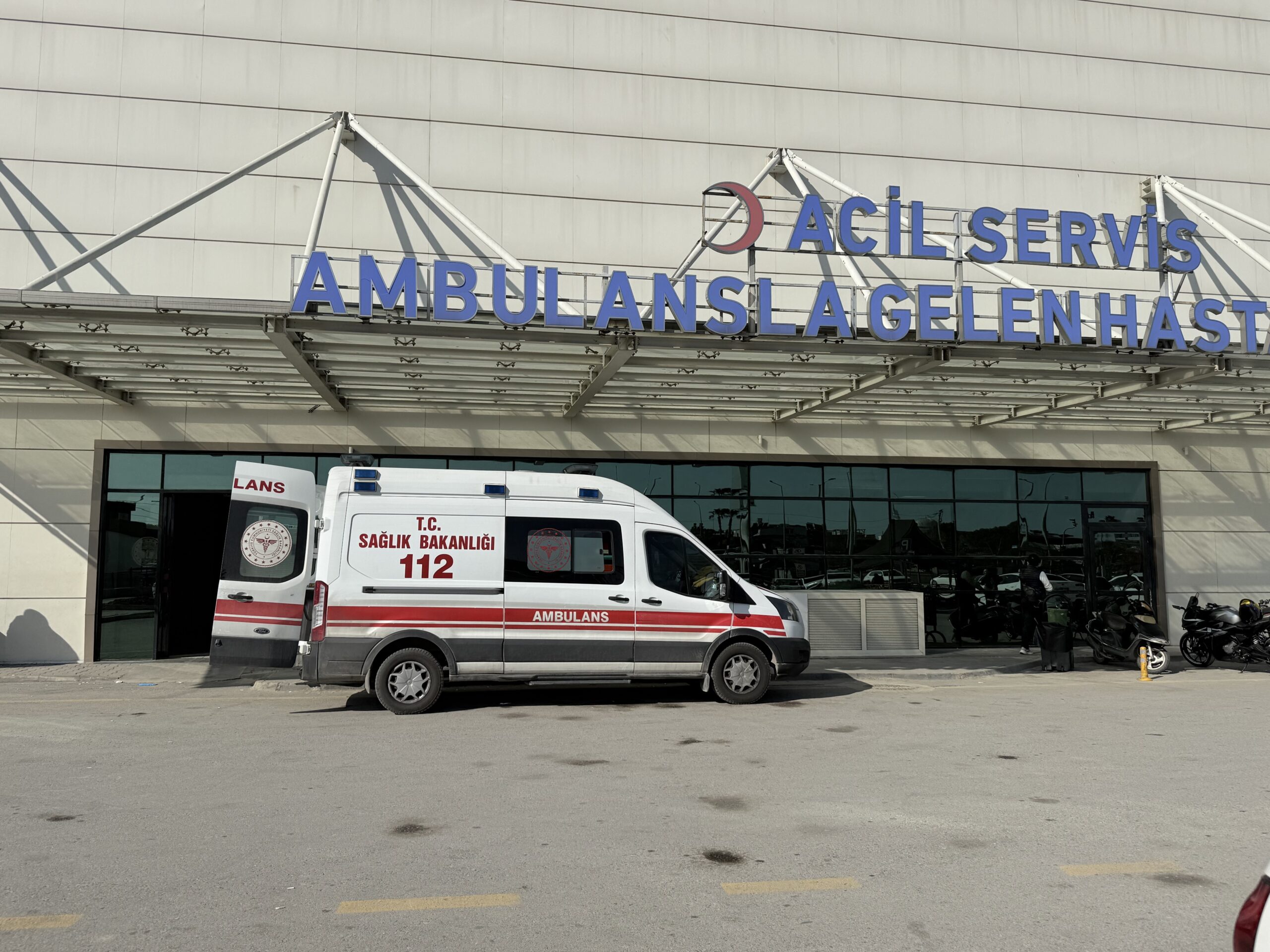 ALACAK VERECEK TARTIŞMASI KANLI BİTTİ: 1 YARALI