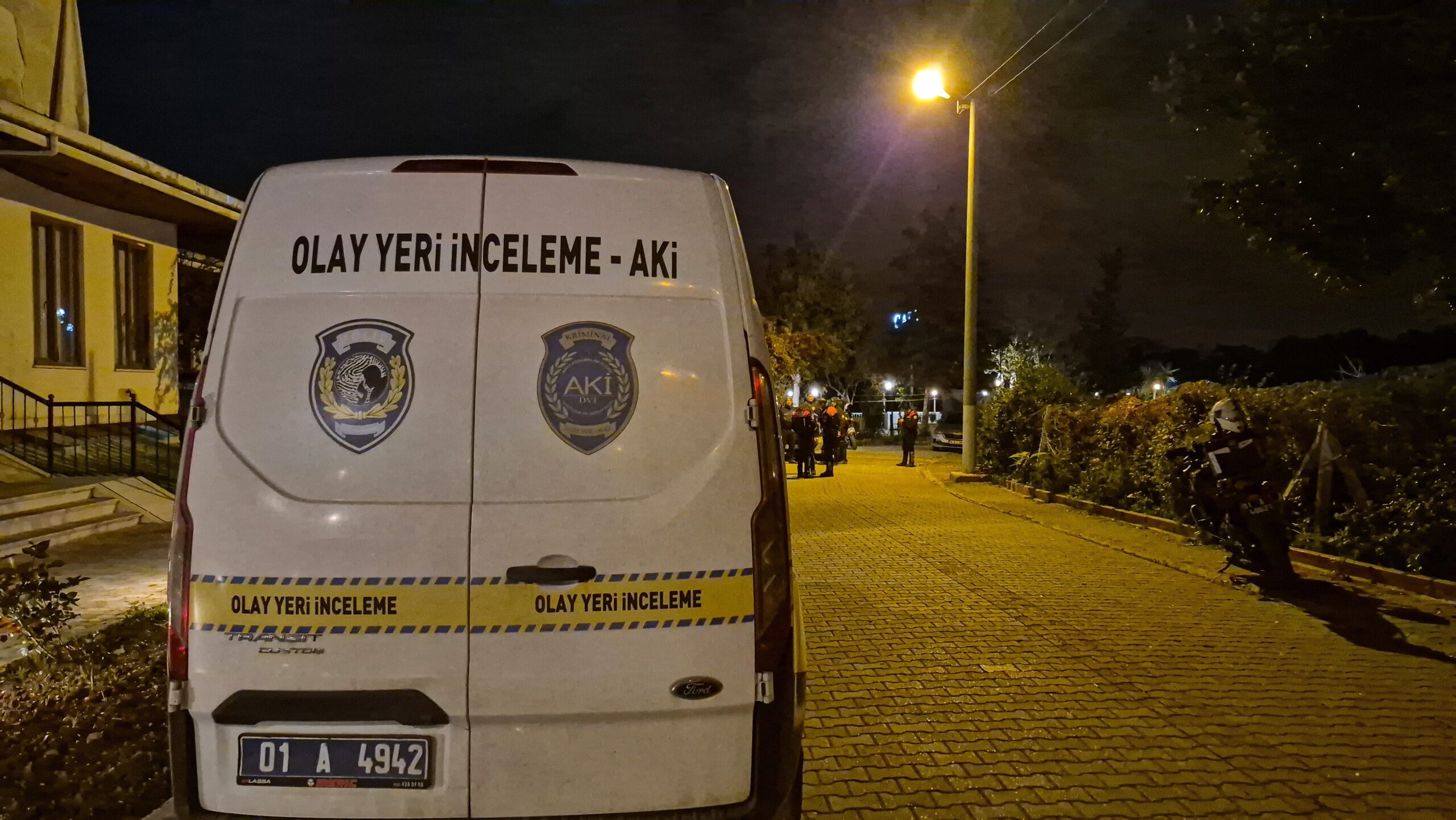 RESTORANDA ÖNCE SELAMLAŞTILAR, SONRA SİLAHLAR KONUŞTU: 1 ÖLÜ, 1 YARALI