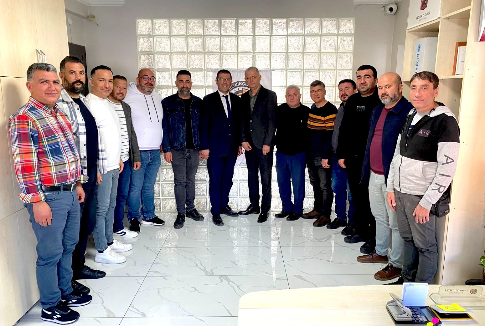 AHMET ÖZDEMİR ESOB BAŞKANLIĞI İÇİN SAHAYA İNDİ: “DEĞİŞİM BAŞLIYOR”