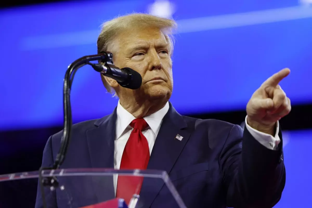 TRUMP’TAN İRAN’A YENİ TEHDİT: BUGÜN BU DELİ PİSLİKLERİN BAŞINA NELER GELECEĞİNİ İZLEYİN