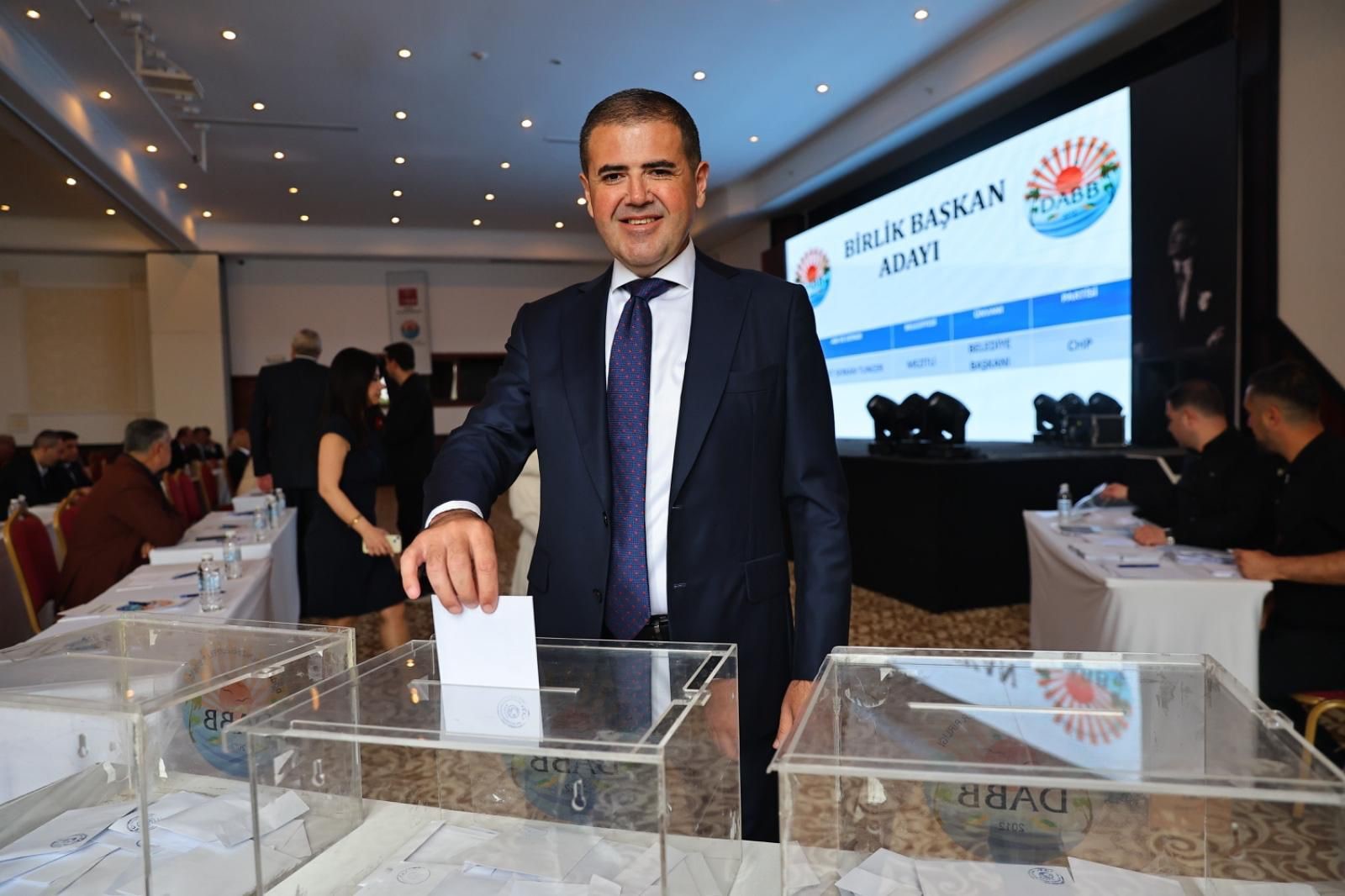 TUNCER YENİDEN DABB BAŞKANLIĞINA SEÇİLDİ