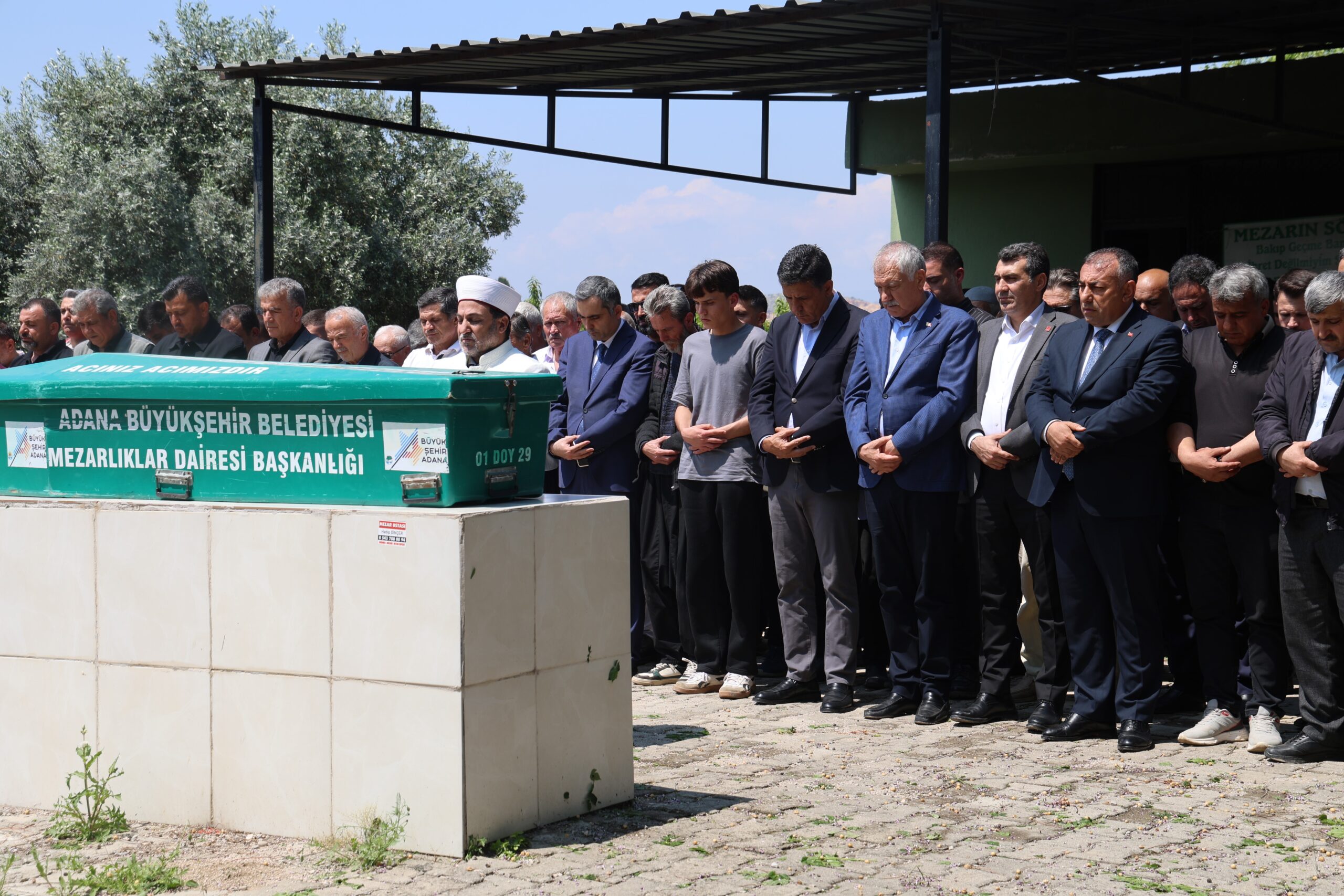 SELDE HAYATINI KAYBEDEN GENÇ SON YOLCULUĞUNA UĞURLANDI
