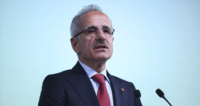 BAKAN URALOĞLU: “MERSİN’DE YAKLAŞIK 1 TRİLYON LİRALIK YATIRIM YAPTIK”