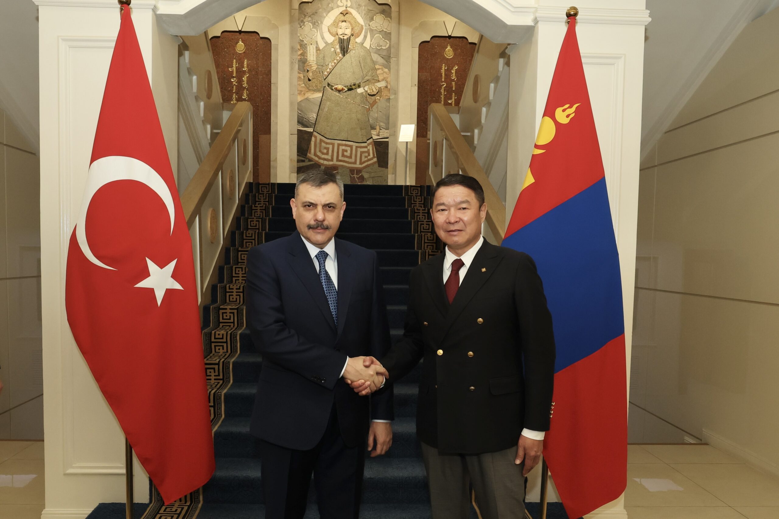 HEDEF, TİCARET HACMİNİ 500 MİLYON DOLAR SEVİYESİNE ÇIKARMAK