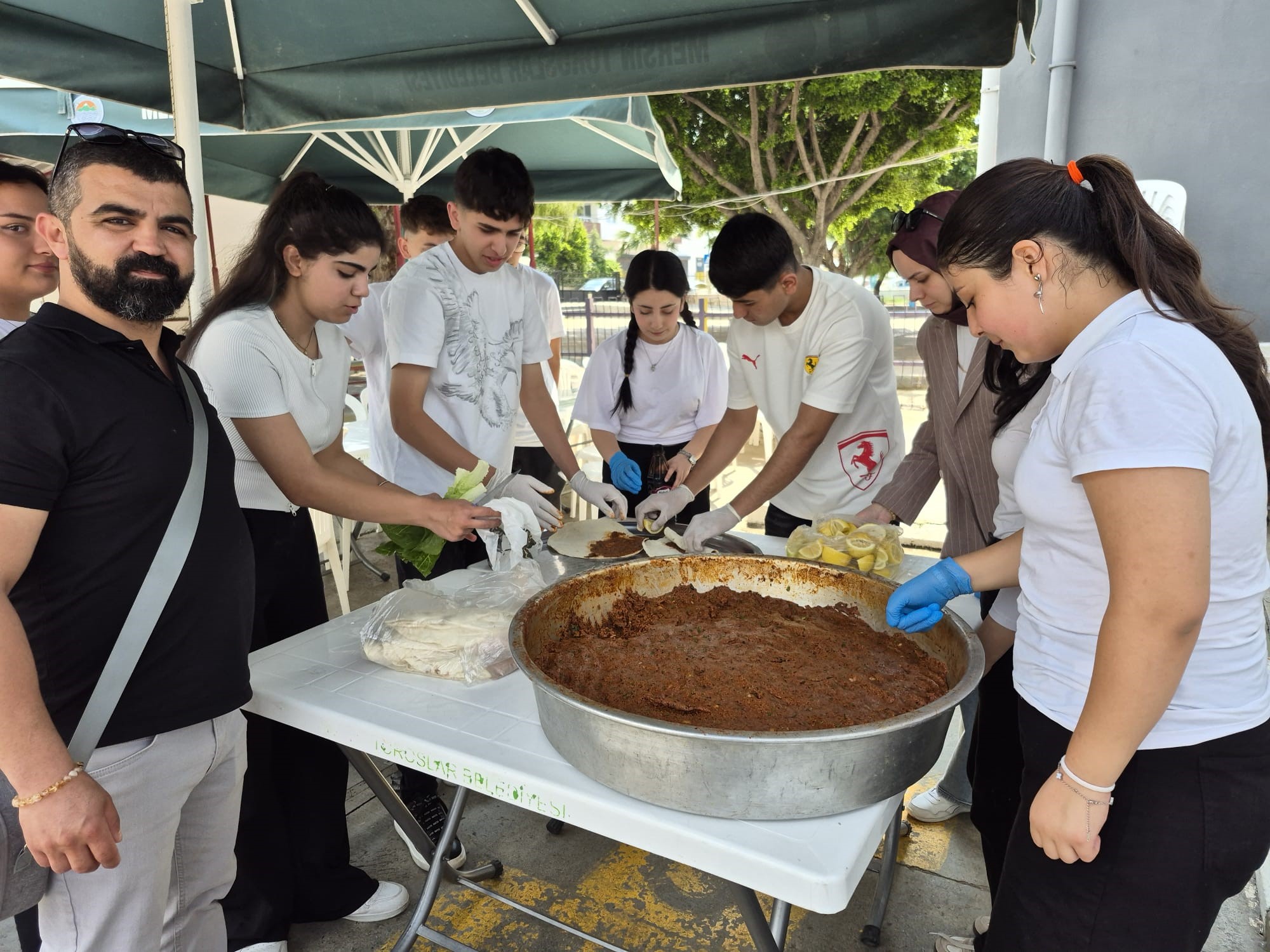 TOROSLAR MESEM’DEN OKUL BAHÇESİNDE LEZZET ŞÖLENİ
