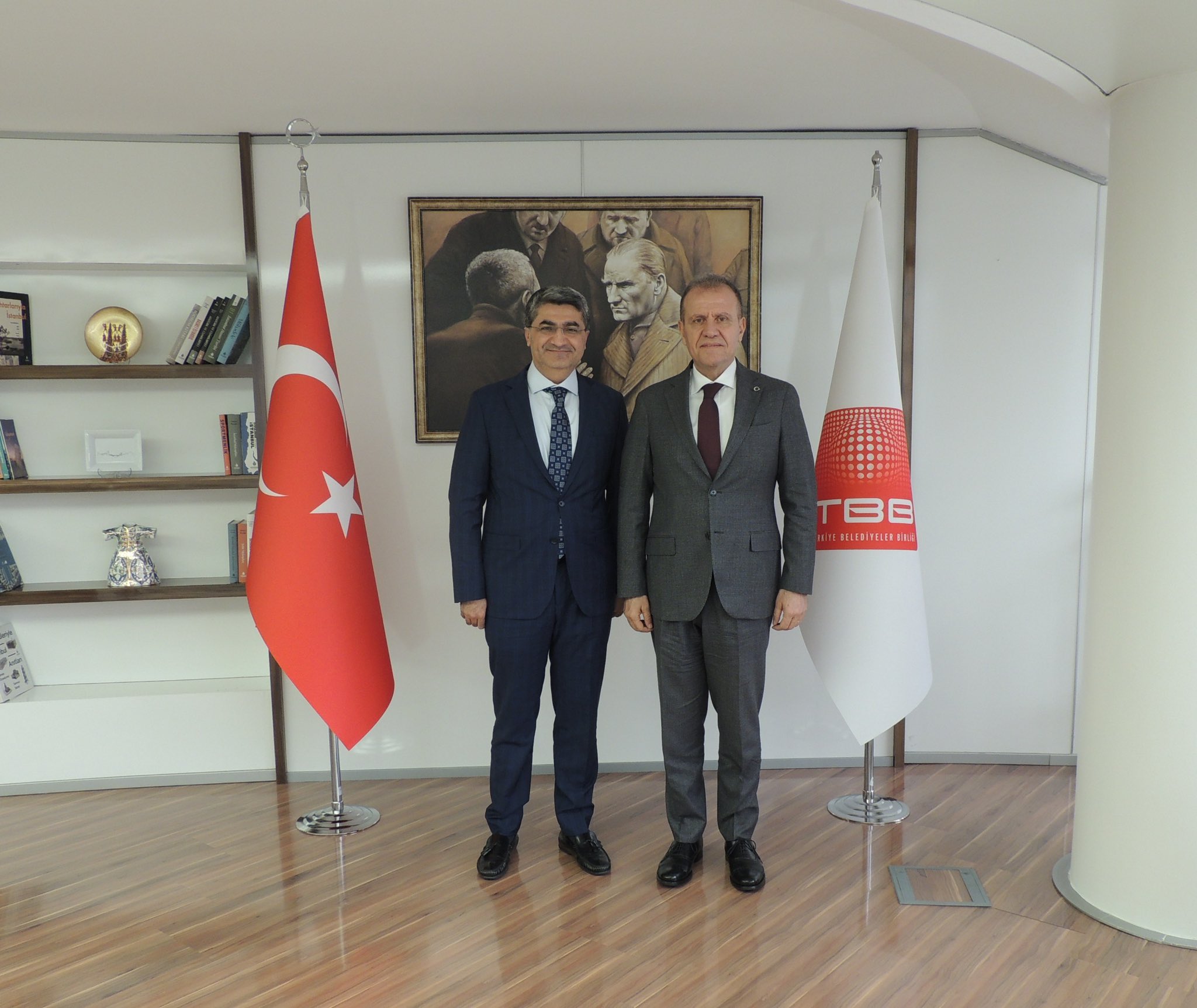 EKMEN’DEN VAHAP SEÇER’E HAYIRLI OLSUN ZİYARETİ