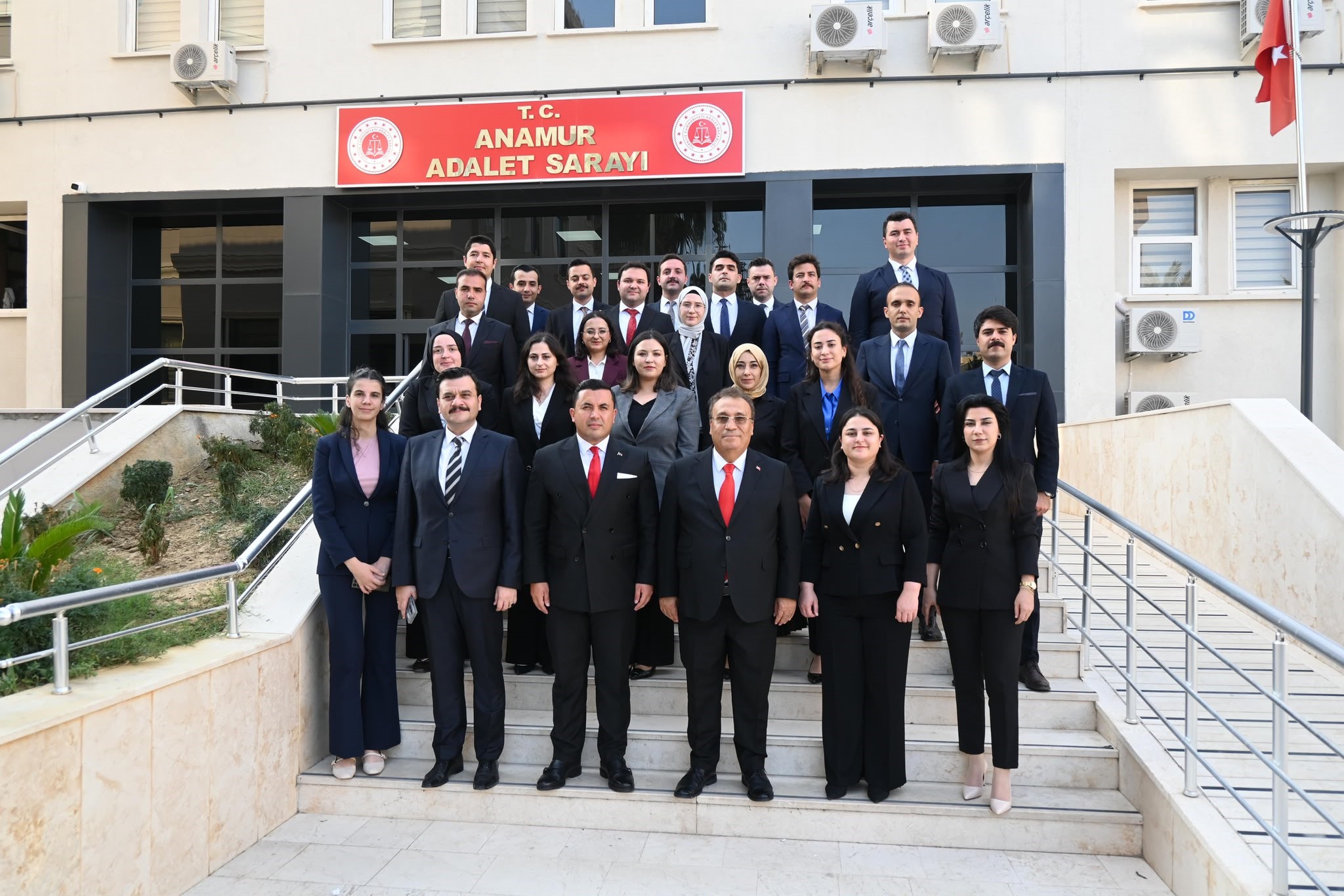 HSK 2. Daire Üyesi Arslan, Anamur’da yargı mensuplarıyla bir araya geldi