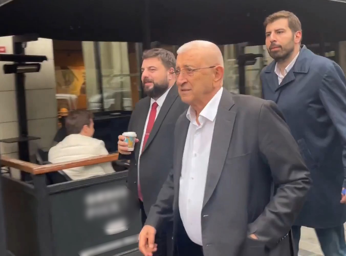 Ekrem İmamoğlu’nun babası Hasan İmamoğlu hakkında suç duyurusu talebi