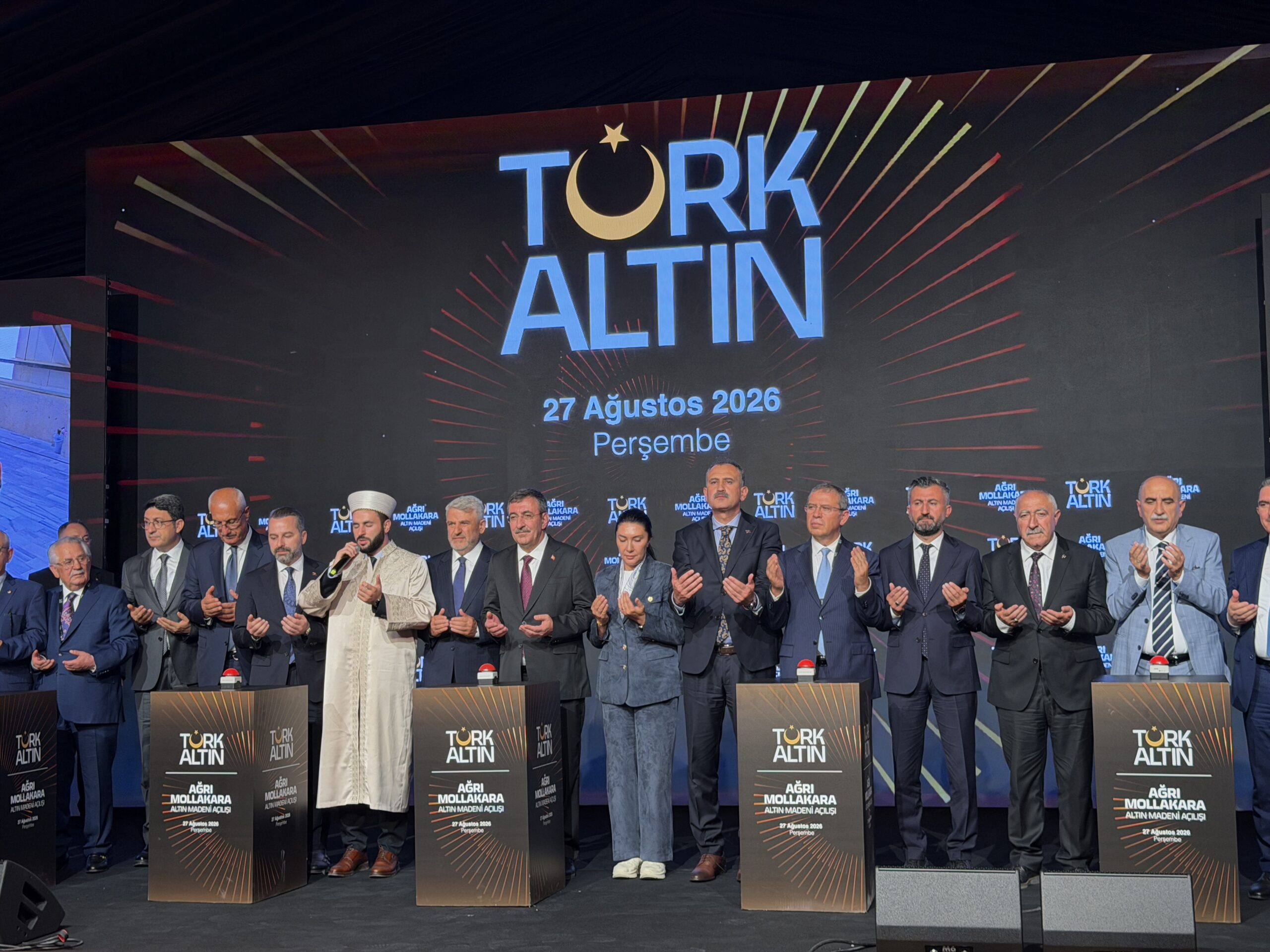 Cumhurbaşkanı Yardımcısı Cevdet Yılmaz: “Ağrı Mollakara’da 5 Yılda 17 Tona Yakın Altın Üretilecek”